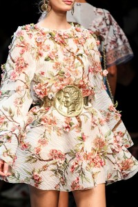 dolce-and-gabbana-rtw-ss2014-details-101_130756573256